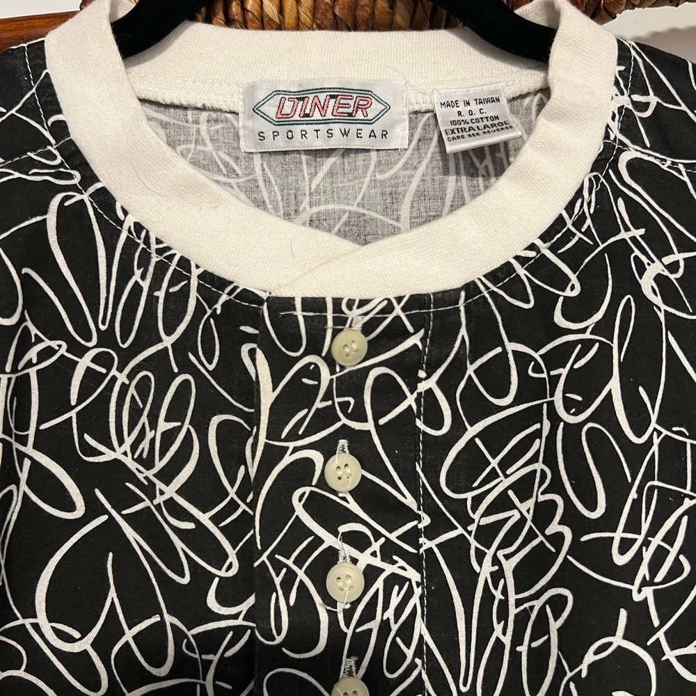 Black and White Graphic Tee - Picture 3 of 4